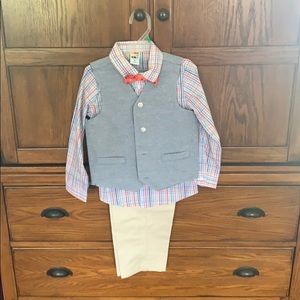 Toddler Boy Size 5T Outfit